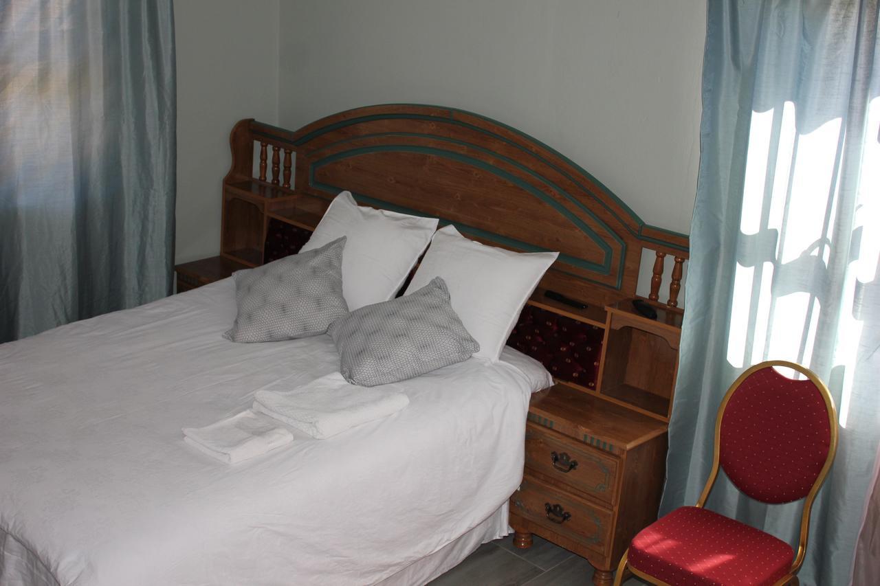 Coco Palm Bed&Breakfast Windhoek Eksteriør billede