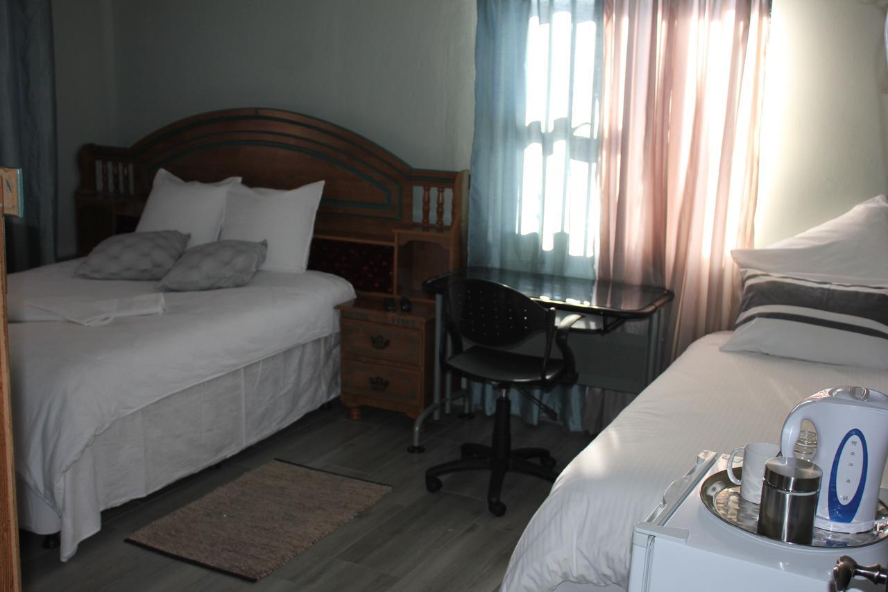 Coco Palm Bed&Breakfast Windhoek Eksteriør billede